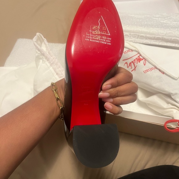 Red Bottoms Black Patent Leather Pumps - Picture 4 of 5